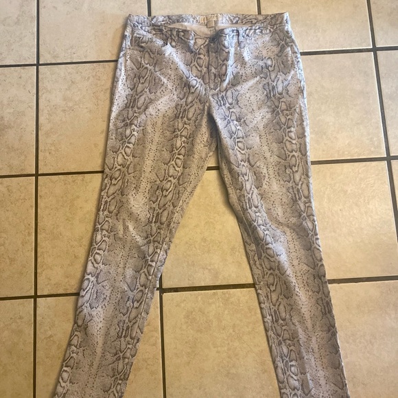 Michael Kors Women’s snake printed pants - Picture 2 of 7